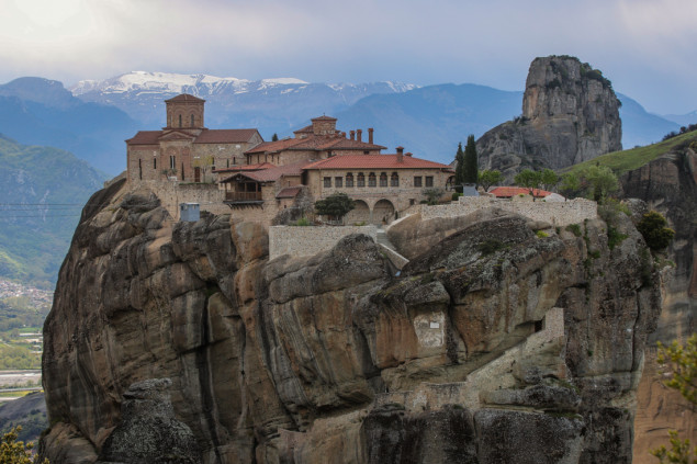Manastiri Meteora u Grčkoj izgrađeni na stijenama