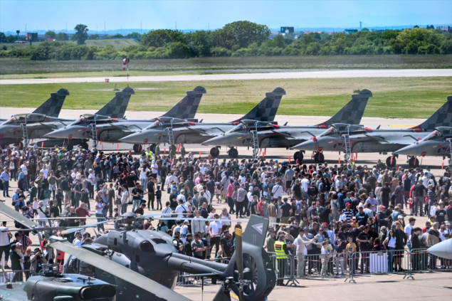 Kompletna eskadrila od 12 borbenih aviona 'rafale' prvi put predstavljena u Hrvatskoj