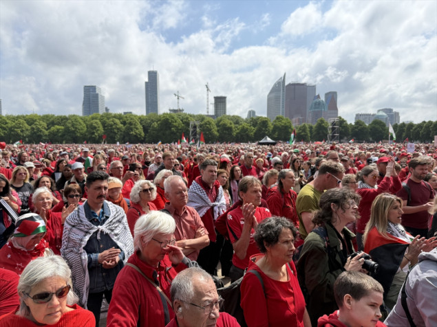 Oko 100.000 ljudi u Holandiji protestovalo protiv vladine politike prema Izraelu