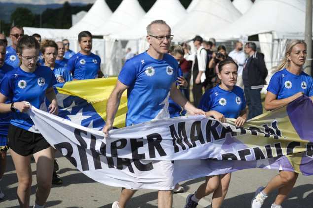 Godišnjica genocida u Srebrenici: Stotine motociklista, maratonci i biciklisti stigli u Potočare
