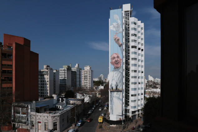Argentinski umjetnik oslikao najveći mural posvećen papi Franji
