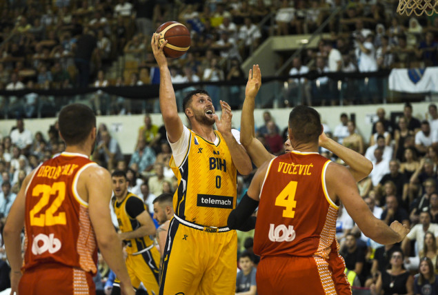 Košarkaška reprezentacija Crne Gore pobijedila BiH