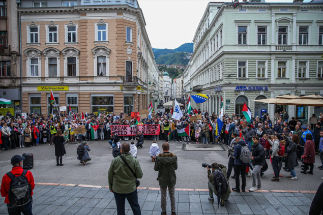 Sarajlije u šetnji solidarnosti s narodom Palestine