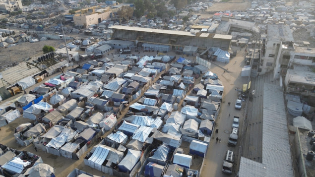 Stadion u Gazi pretvoren u sklonište za stotine raseljenih porodica