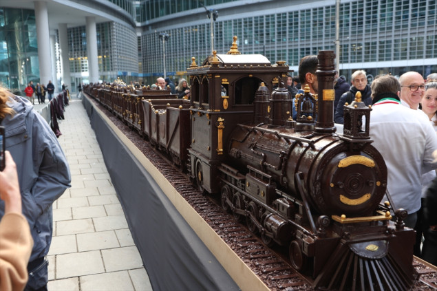 Čokoladni voz dug 55 metara ušao u Guinnessovu knjigu rekorda