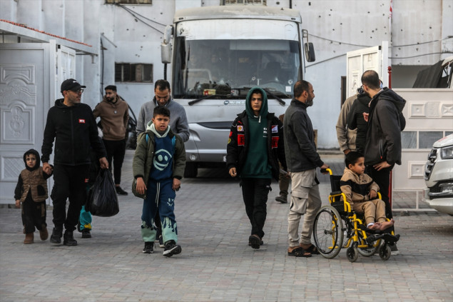 Crveni polumjesec evakuisao 44 pacijenta i njihove pratioce prema graničnom prelazu Rafah