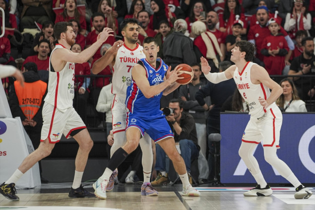 Turska u Istanbulu savladala Srbiju rezultatom 94:86