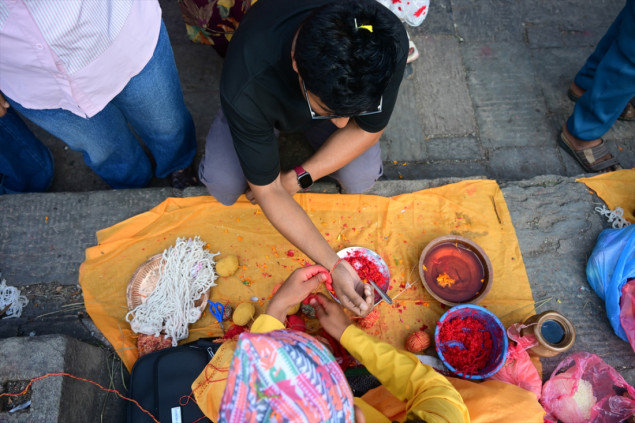 Festival Janai Purnima proslavljen u Nepalu, nakon što su poplave prekinule hodočašće