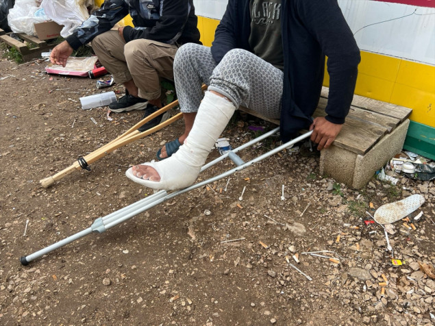 Migranati u Lipi: Žale se da ih hrvatska policija tuče pri hvatanju u prelasku granice