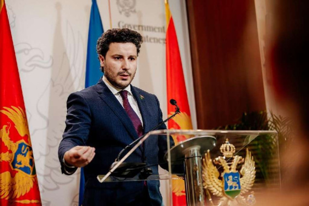 Abazović: Predsjednik Crne Gore Milo Đukanović ne može raspustiti skupštinu