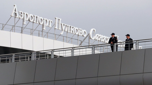 Aerodrom u Sankt Petersburgu zatvoren zbog "neidentifikovanog letećeg objekta"