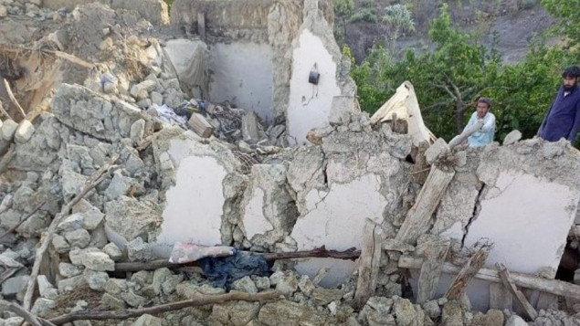 U potresu magnitude 6,1 u Afganistanu poginulo najmanje 920 osoba