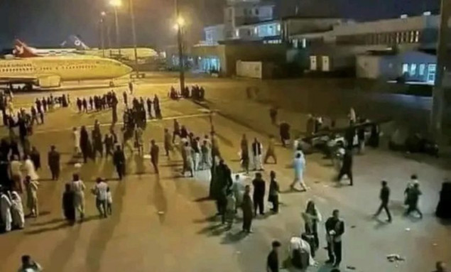 Stotine Afganistanaca povjerovale u glasine o letovima za Tursku