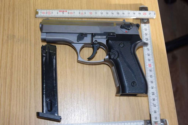 Uspješnom akcijom policija u Tešnju uhapsila pet mlađih osoba zbog razbojništva