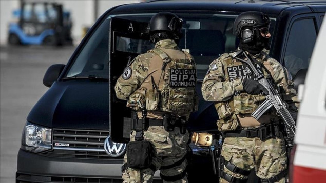 Akcija "Zora": SIPA razbija mrežu organizovanog kriminala – pretresi na šest lokacija zbog droga, oružja i krađe vozila