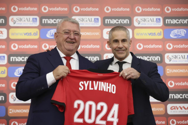 Sylvinho novi albanski izbornik