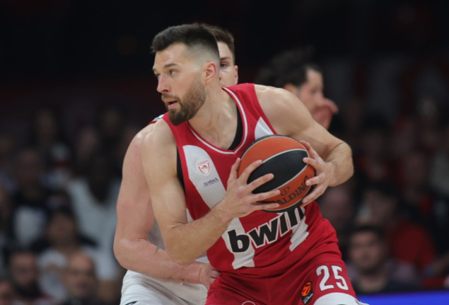 Potencijalni bh. reprezentativac Alec Peters nije više košarkaš Olympiacosa