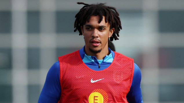 Alexander-Arnold van sastava, Toney u protokolu za meč Engleske i Njemačke