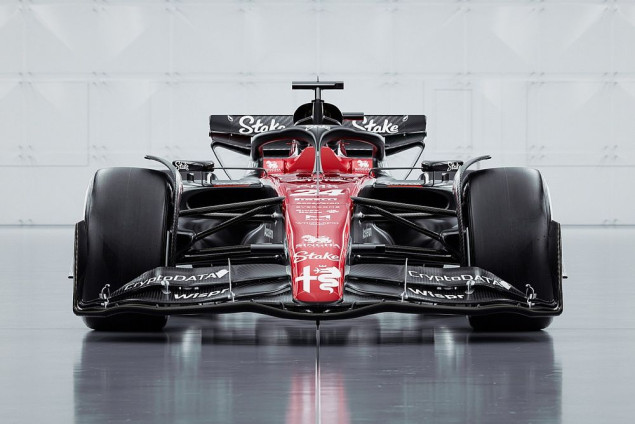 Alfa Romeo predstavio bolid C43 za novu sezonu u Formuli 1