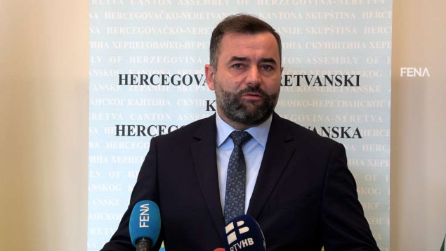 Alić: Dogovor o raspodjeli resora u HNK postignut, problem su imena ministara