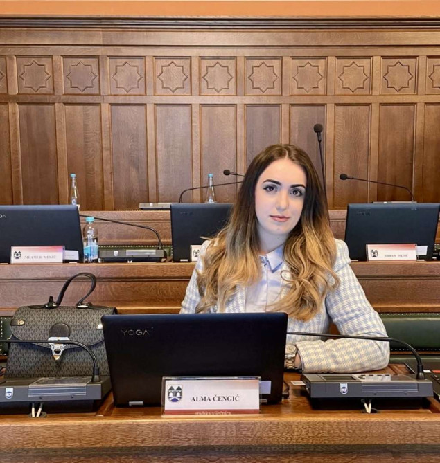 Grad Sarajevo - Zaključak o podnošenju krivičnih prijava protiv odgovornih za negiranje genocida