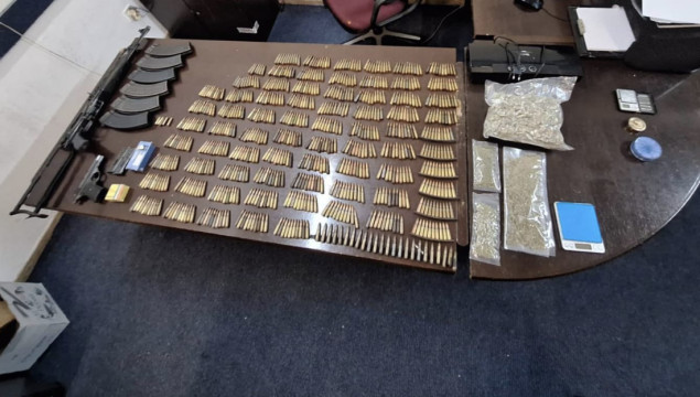 Akcija "Ammo": Pronađena droga, oružje i municija, uhapšen 34-godišnjak