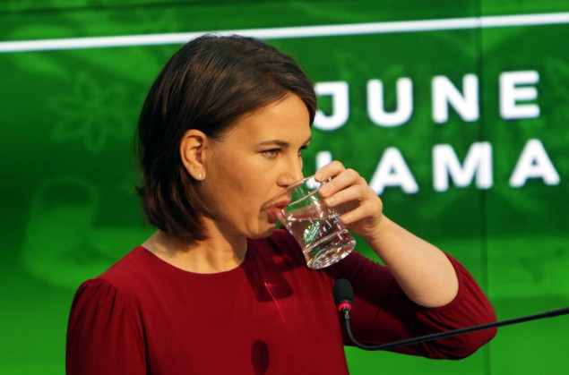 Šefica njemačke diplomacije zaražena koronavirusom tokom posjete u Pakistanu