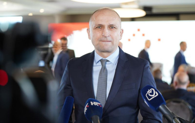 Anušić najavio da će Hrvatska do 2030. ulagati u odbranu tri posto BDP-a
