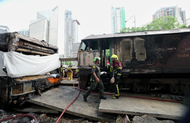 Sudarili se voz i autobus u Bangkoku, osmero mrtvih