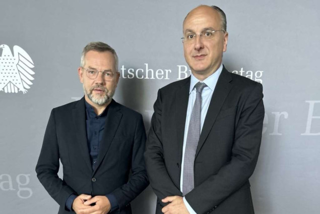 "Bundestag demantovao Stevandića, Schmidtov legitimitet neupitan"