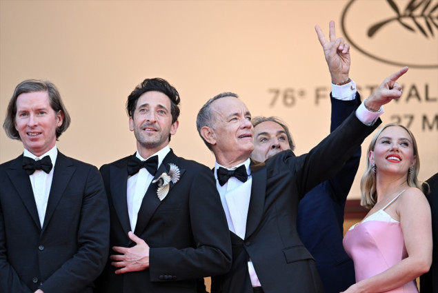 Premijera filma "Asteroid City", crvenim tepihom prošetali Scarlett Johansson i Tom Hanks