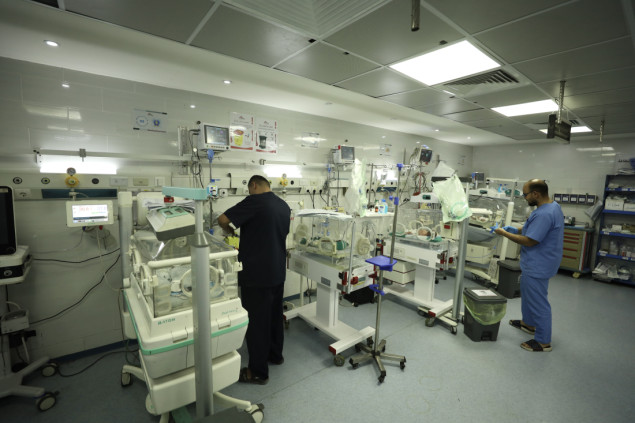 Kriza u rodilištu u Khan Younisu: Odlazak humanitarnih organizacija ostavio novorođenčad bez ključne pomoći