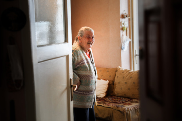 Iako ni sama nema puno, odlučila je pomoći turskom i sirijskom narodu