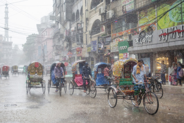 U jakim monsunskim kišama u Indiji i Bangladešu poginulo najmanje 59 ljudi