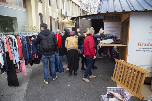 Veliki odziv građana na humanitarnom bazaru Pomozi.ba u Sarajevu