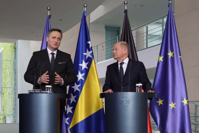 Njemački kancelar pozvao Bećirovića na Konferenciju za obnovu Ukrajine