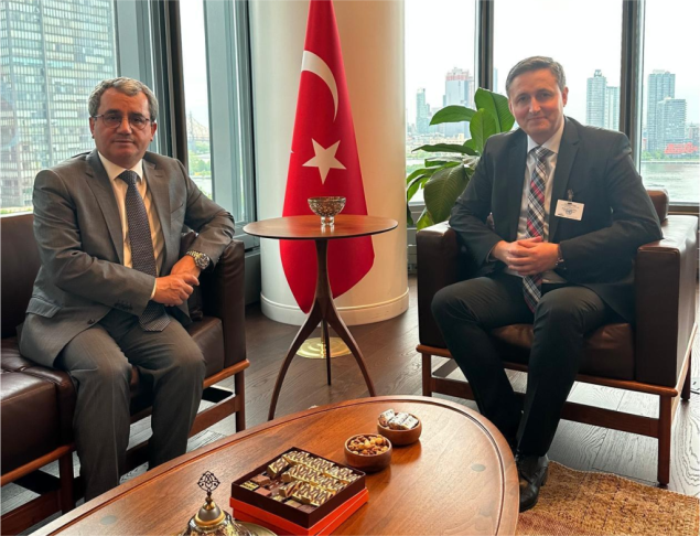 Bećirović razgovarao s ambasadorima Turske, Mozambika, Meksika i Kolumbije o rezoluciji o Srebrenici