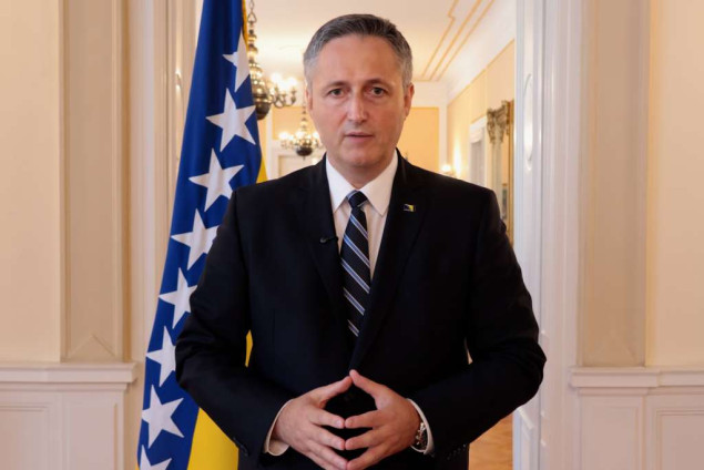 Bećirović: Veličanje Mladića neće zaustaviti širenje istine o genocidu u Srebrenici