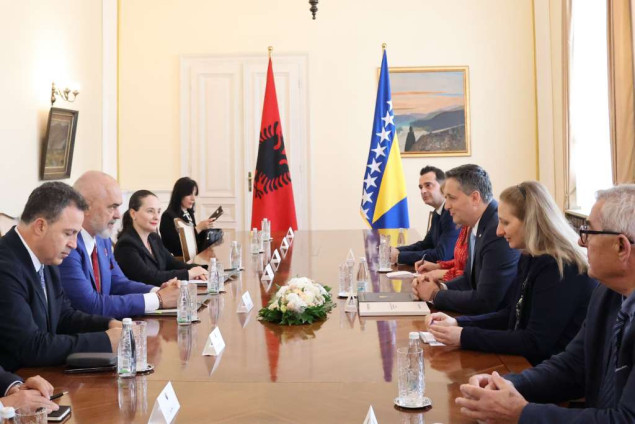 Bećirović razgovarao sa Ramom o aktuelnoj situaciji u Bosni i Hercegovini i regionu