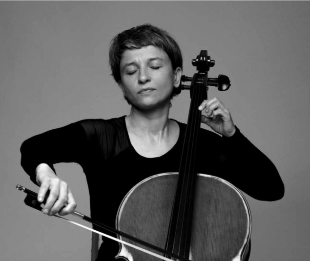 Muzikom kroz izložbu: Dijalog slike i zvuka o ženskoj snazi i stvaralaštvu