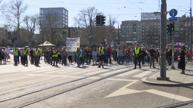 Srbija: Uoči protesta "15. za 15" –apeli na odgovornost i dostojanstvo