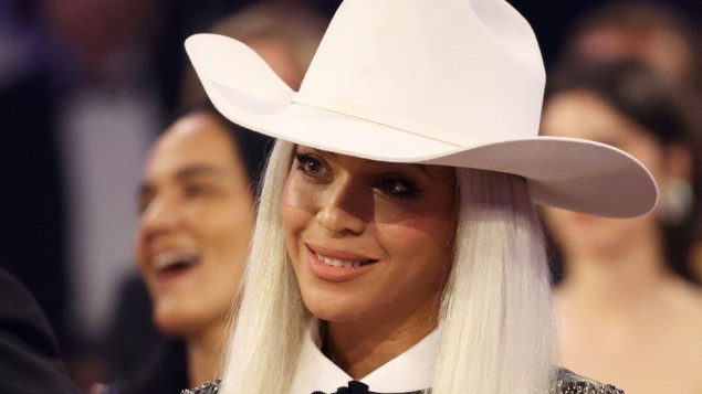 Beyoncéini fanovi kažu da na vinil i CD izdanjima nema određenih pjesama sa novog albuma