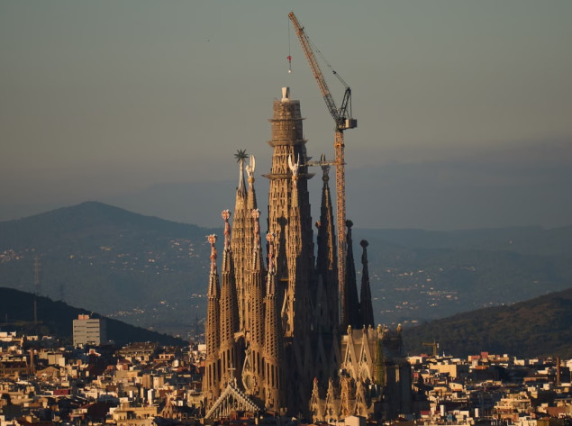 Stoljeće i pol nakon što je postavljen prvi kamen temeljac: Barcelonina Sagrada Familia postala najviša crkva na svijetu