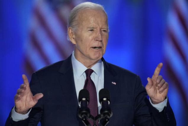 Biden pobrkao francuske predsjednike - Macrona i Mitterranda