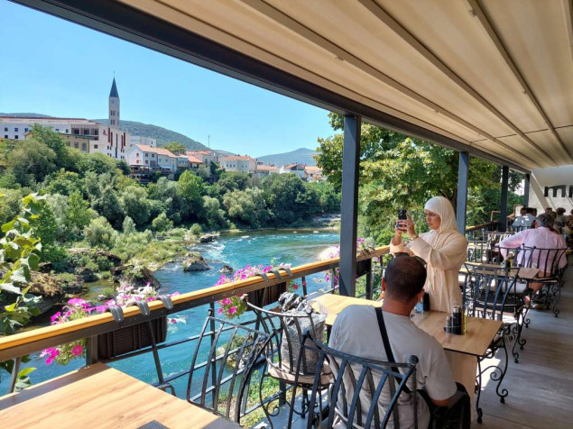 Danas u BiH pretežno sunčano i vruće, temperature lokalno do 42 stepena