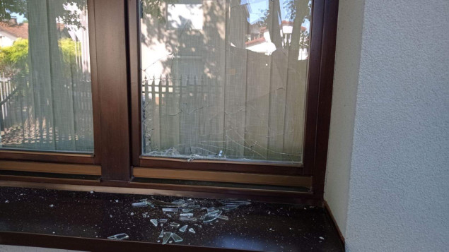 Banja Luka: Razbijen prozor na Medresi "Reis Ibrahim-ef. Maglajlić"