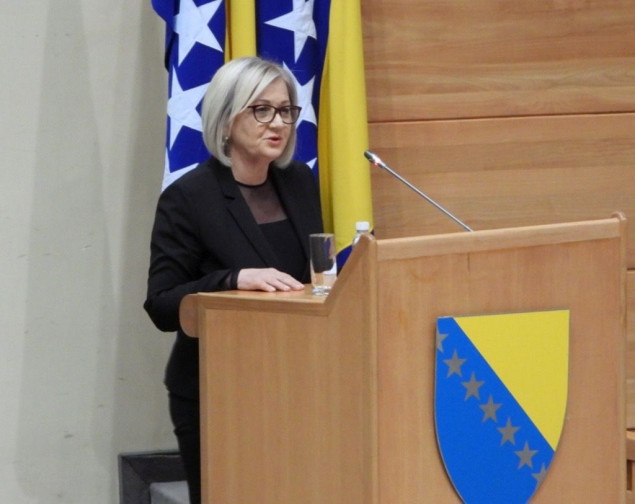 Krišto i Schmidt: Pridonositi političkoj stabilnosti, jedinstvu i miru u BiH