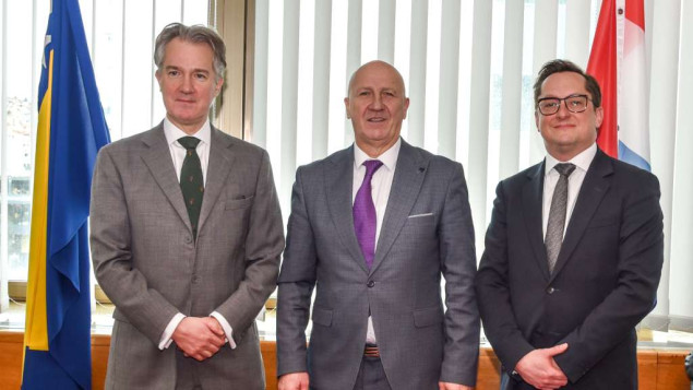 Bošnjak sa delegacijom Britanske ambasade u BiH razgovarao o saradnji na suzbijanju pranja novca