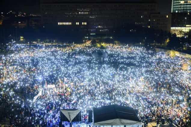 Hiljade demonstranata u Bratislavi na protestima protiv vladinog prijedloga transformacije javnog servisa