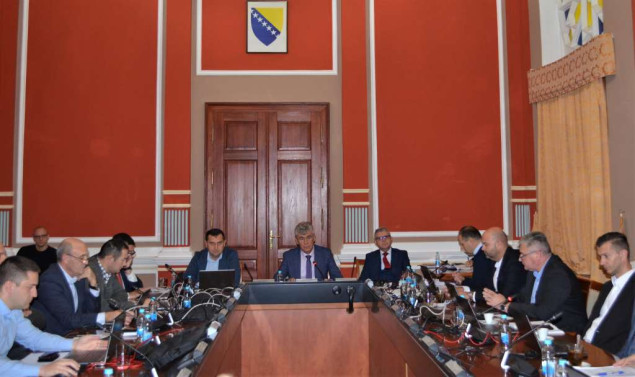 Vlada: Nezaposlene osobe s evidencije ZZZ Brčko moraju se javljati Zavodu svakih 30 dana